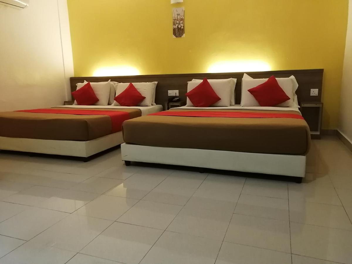 Yellow Mansion Hotel Melaka Raya Buitenkant foto