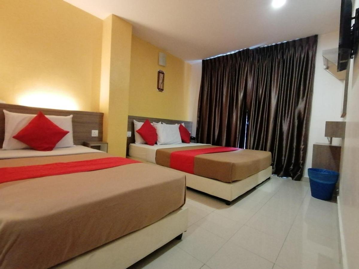 Yellow Mansion Hotel Melaka Raya Buitenkant foto