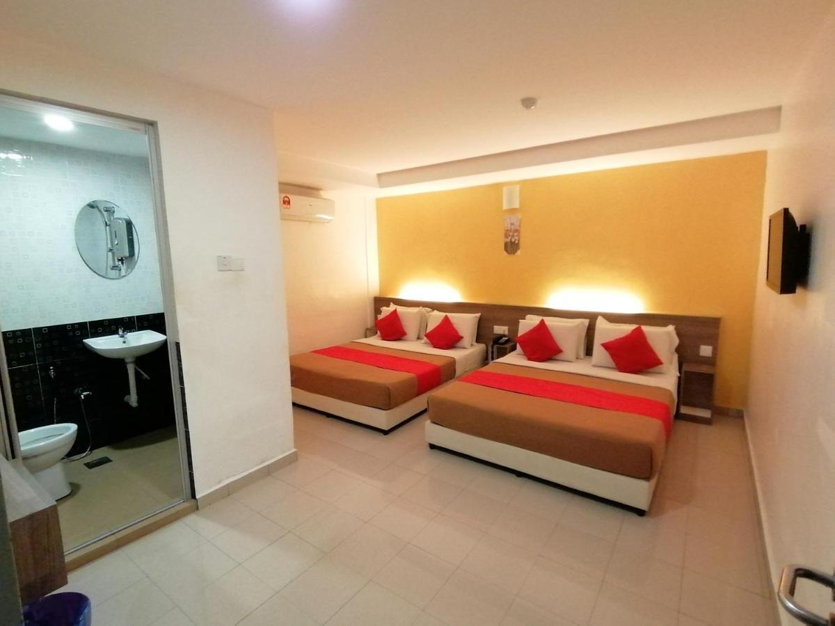 Yellow Mansion Hotel Melaka Raya Buitenkant foto