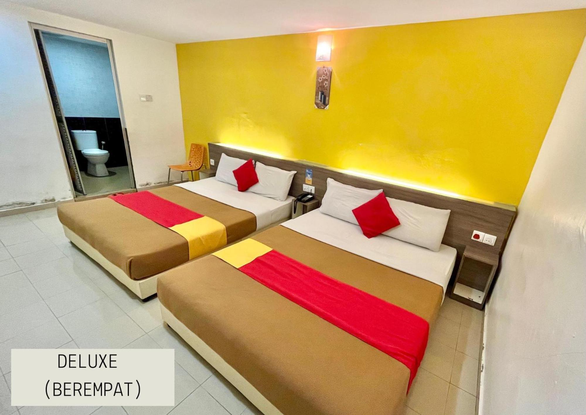 Yellow Mansion Hotel Melaka Raya Buitenkant foto