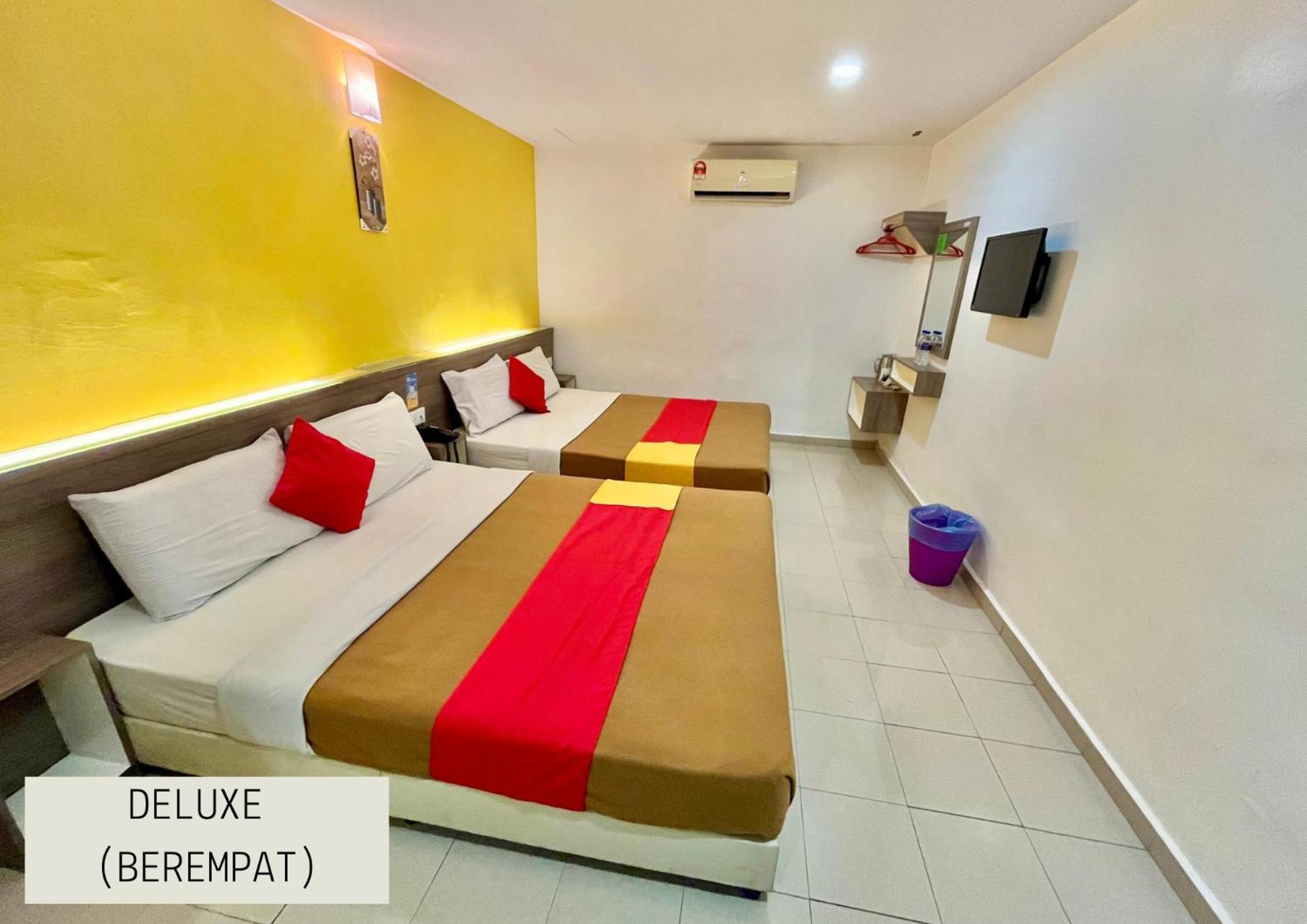 Yellow Mansion Hotel Melaka Raya Buitenkant foto