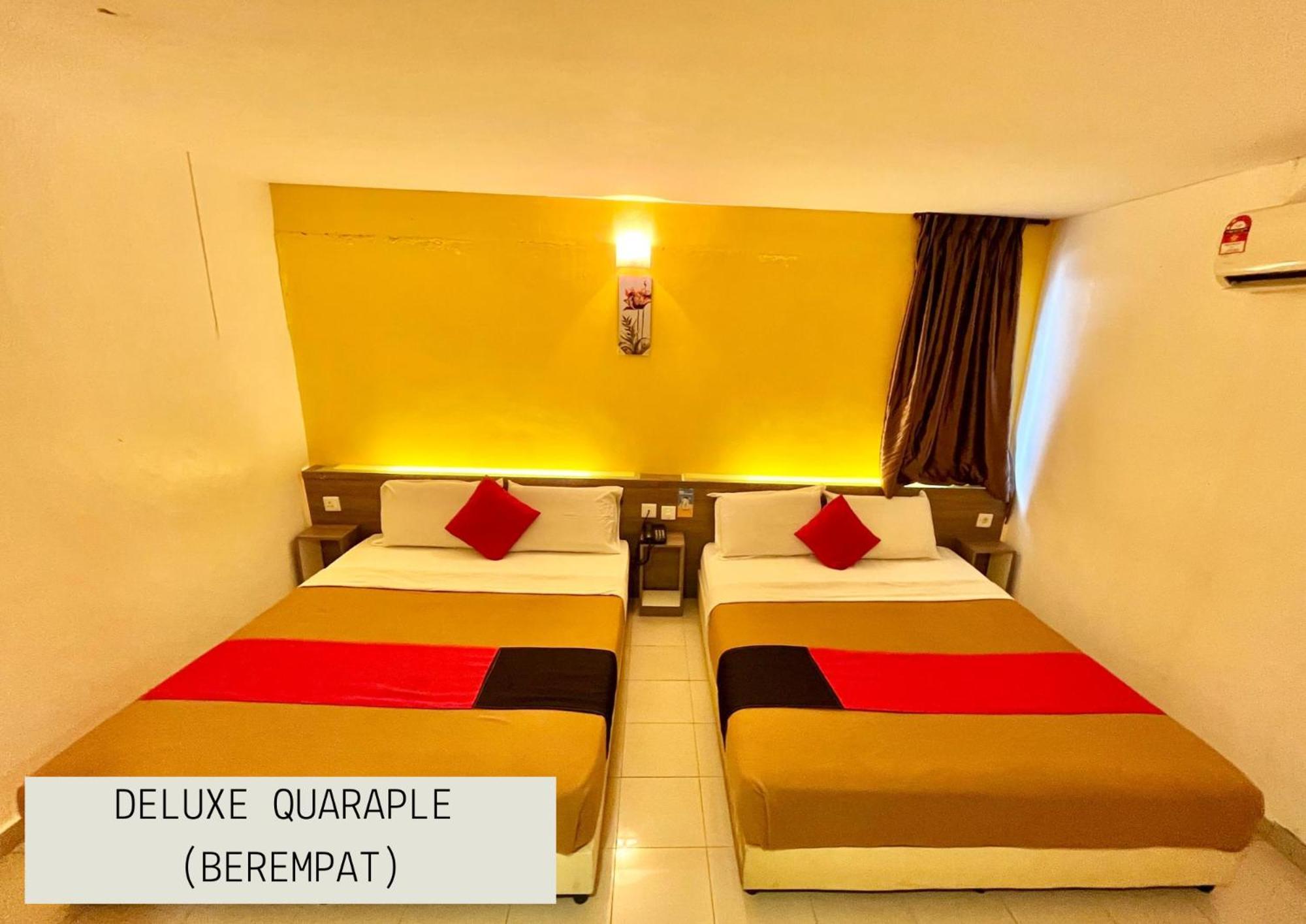 Yellow Mansion Hotel Melaka Raya Buitenkant foto