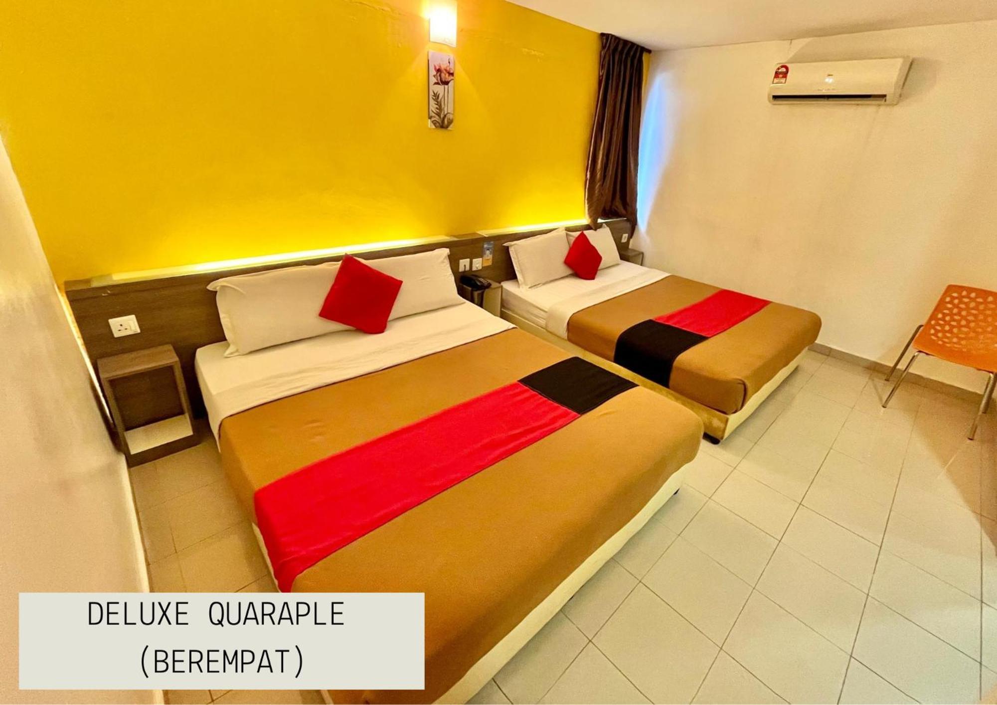 Yellow Mansion Hotel Melaka Raya Buitenkant foto