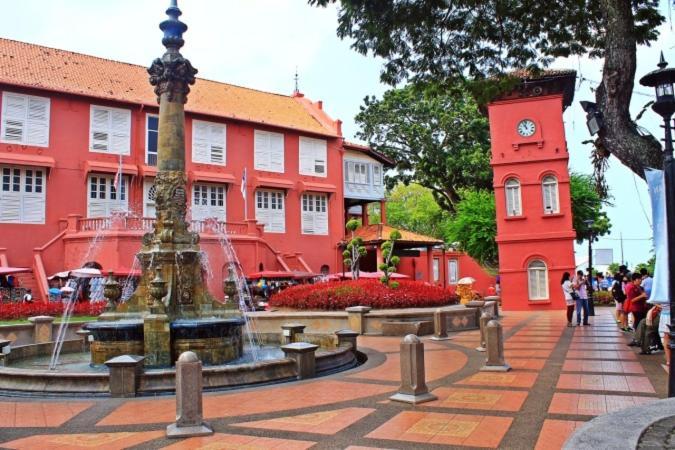 Yellow Mansion Hotel Melaka Raya Buitenkant foto